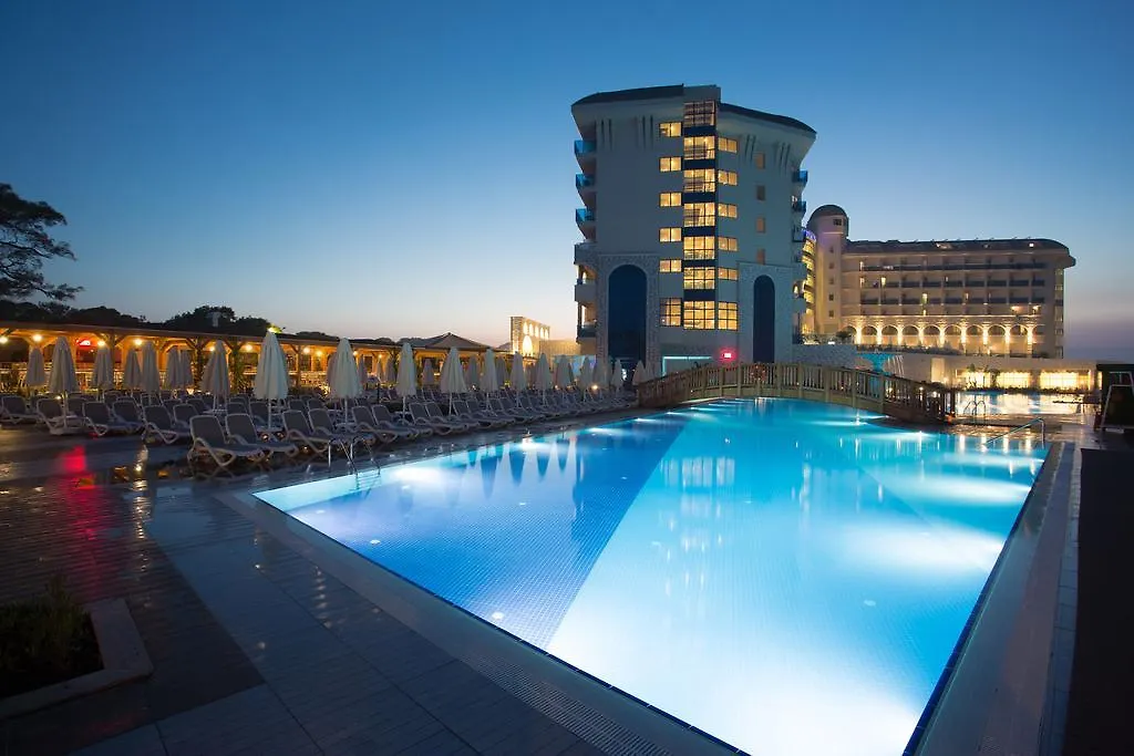 Water Side Resort & Spa-1